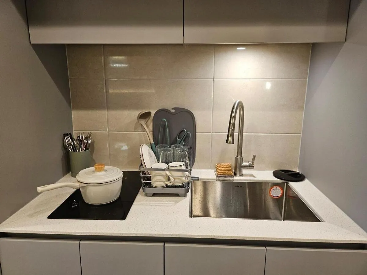 Hongdae Cozy Space09,1 Minute From Hongik University Station,Great View, City View Seul Apartament
